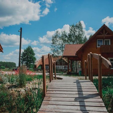 Miodowa Kolonia Bed & Breakfast เบียโวเวียชา ภายนอก รูปภาพ