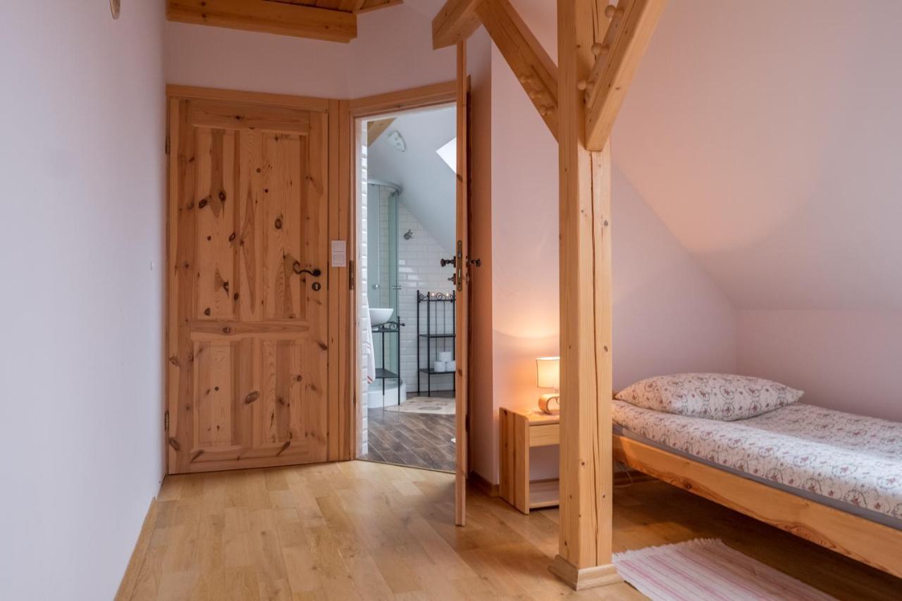 Miodowa Kolonia Bed & Breakfast เบียโวเวียชา ภายนอก รูปภาพ