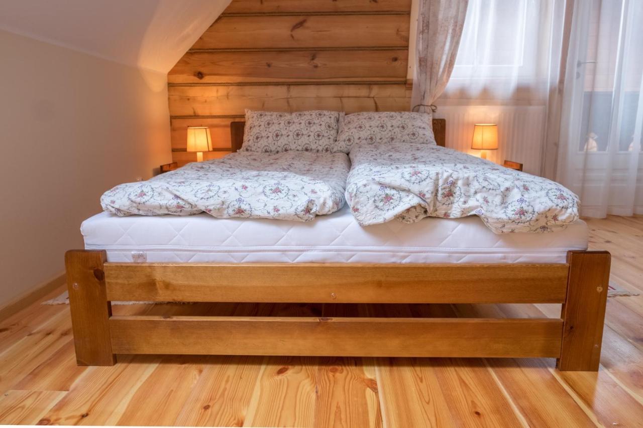 Miodowa Kolonia Bed & Breakfast เบียโวเวียชา ภายนอก รูปภาพ